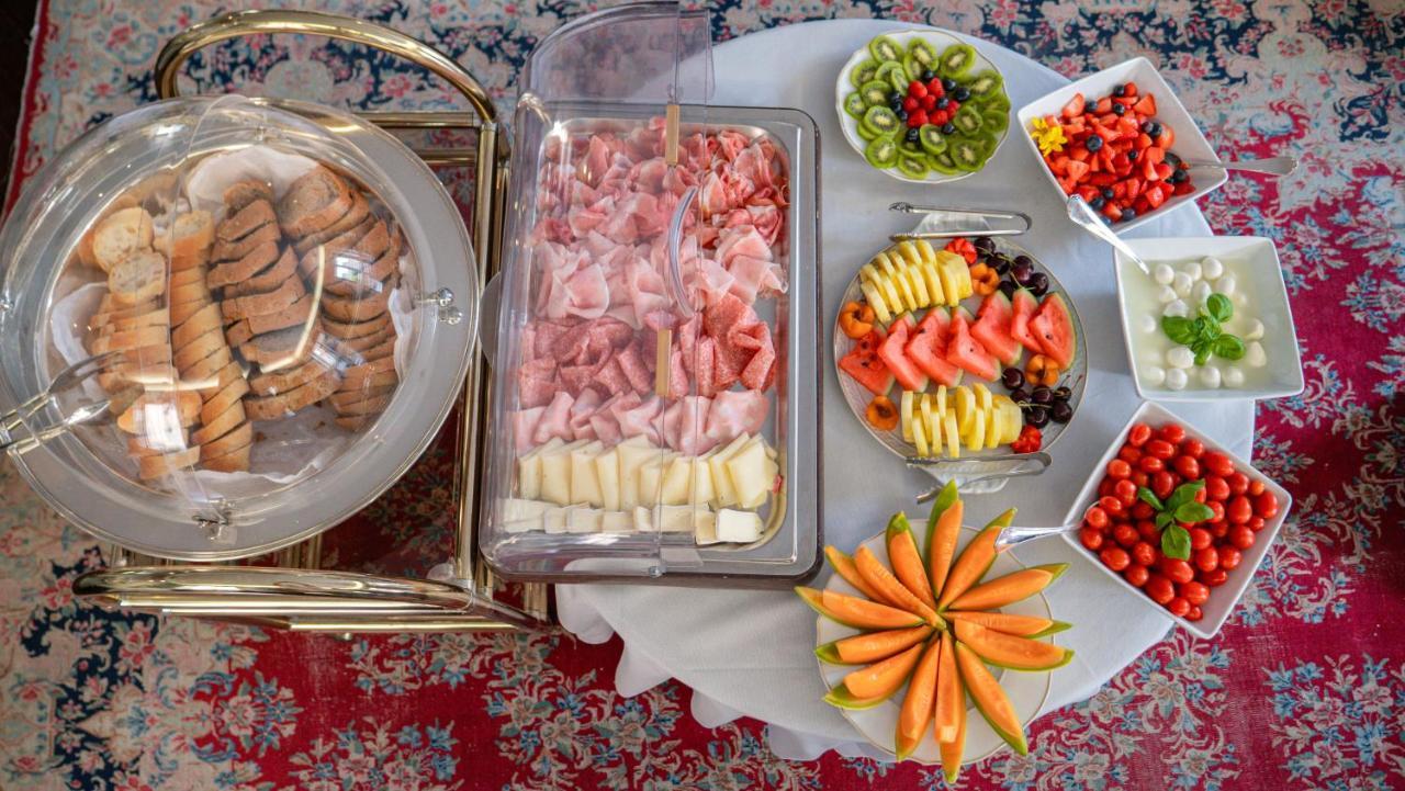 Hotel Villa Cansignorio ラツィーゼ エクステリア 写真