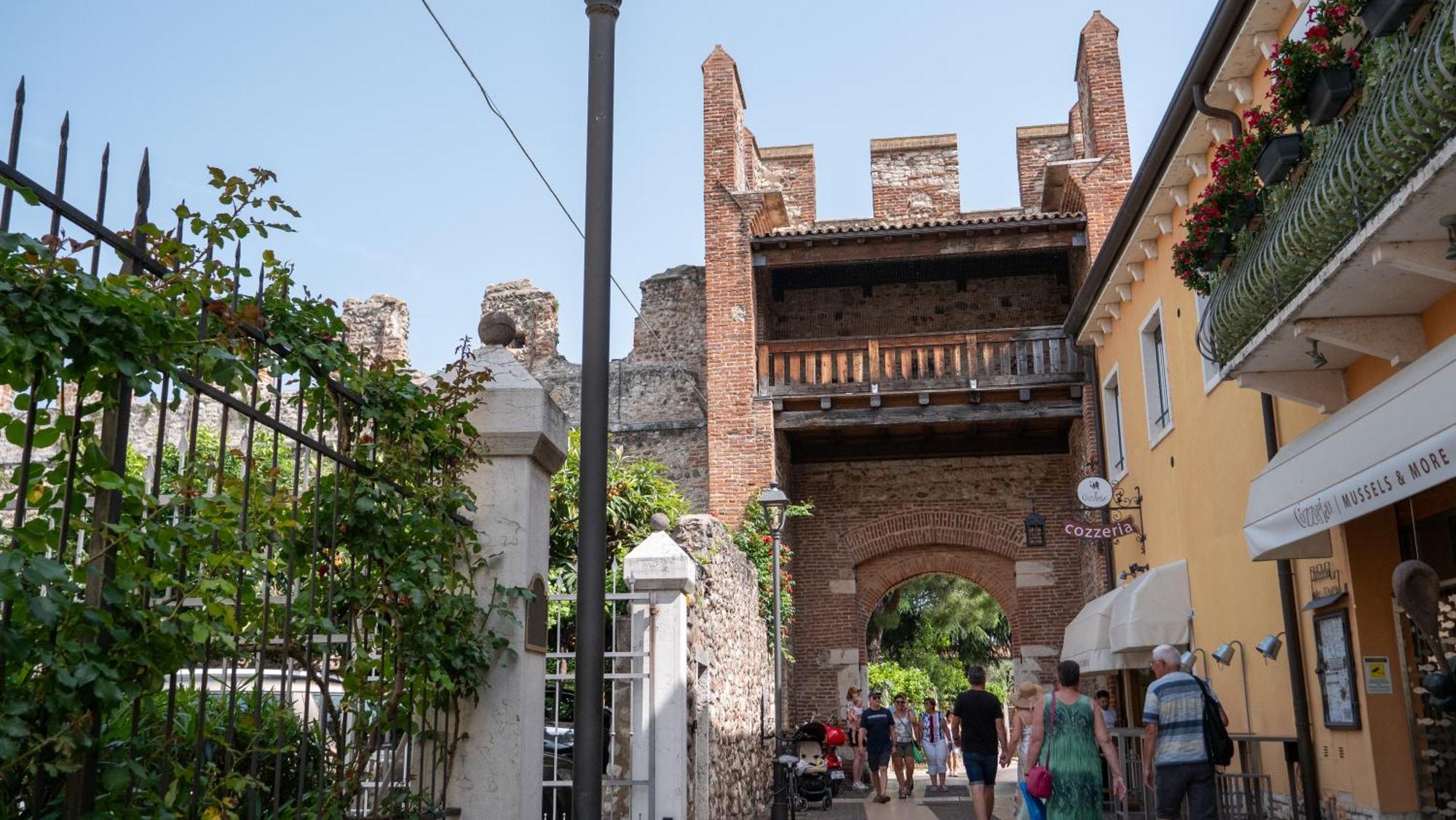 Hotel Villa Cansignorio ラツィーゼ エクステリア 写真